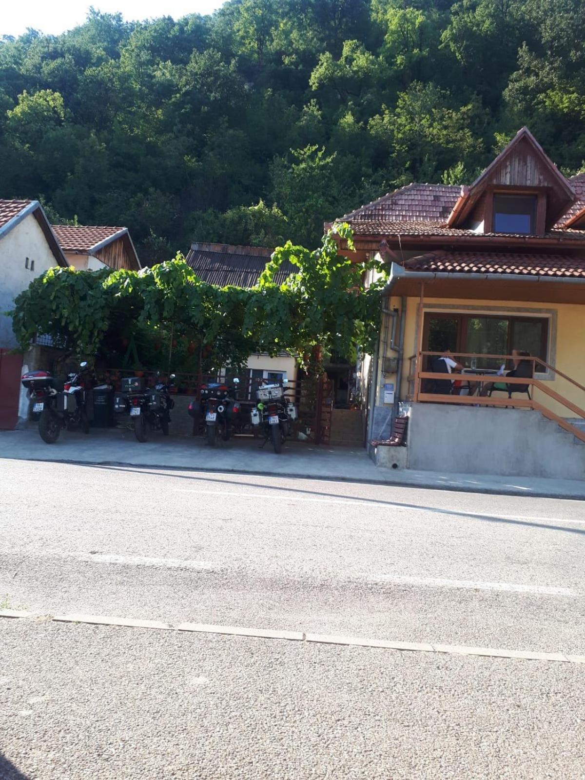 Casa Dina Hotel Băile Herculane Exterior foto